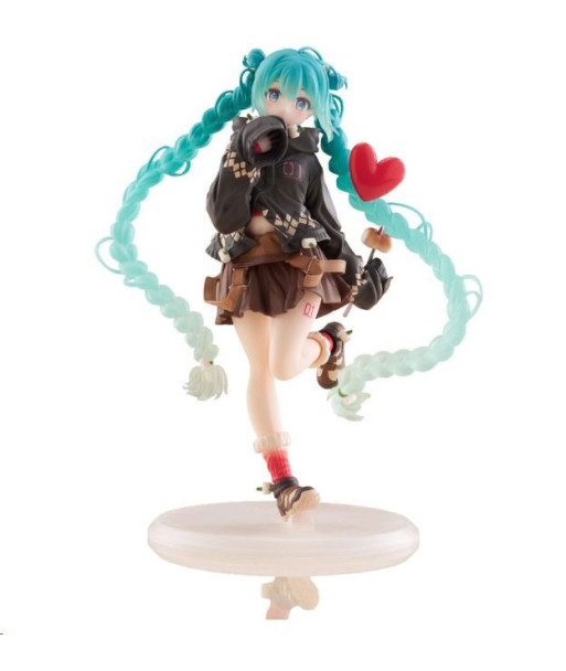 Figura Taito Hatsune Miku Fashion Outdoor - 18cm - ¡Estilo y Aventura Vocaloid!